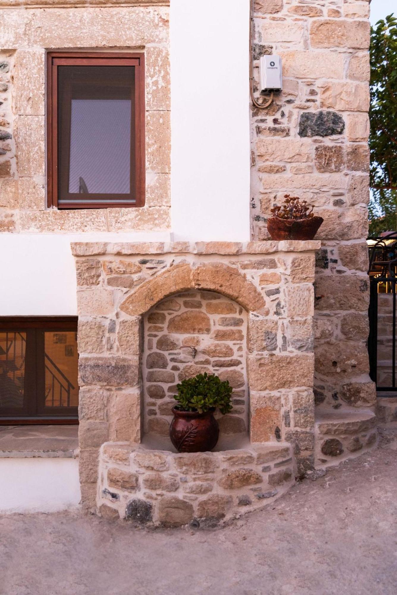 Stone House Elefteria Near Matala Beach Petrokefálion Dış mekan fotoğraf